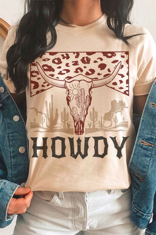 DESERT LONGHORN HOWDY GRAPHIC TEE - Hassle Free Cart