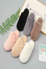 Faux Fur Slippers | Hassle Free Cart