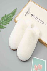 Faux Fur Slippers | Hassle Free Cart