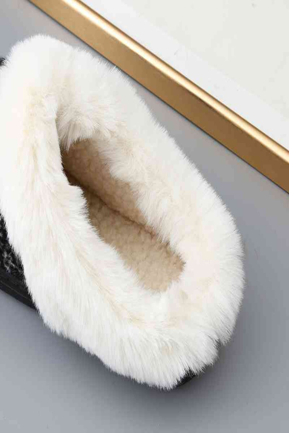 Sherpa Wrapped Indoor/Outdoor Slipper | Hassle Free Cart