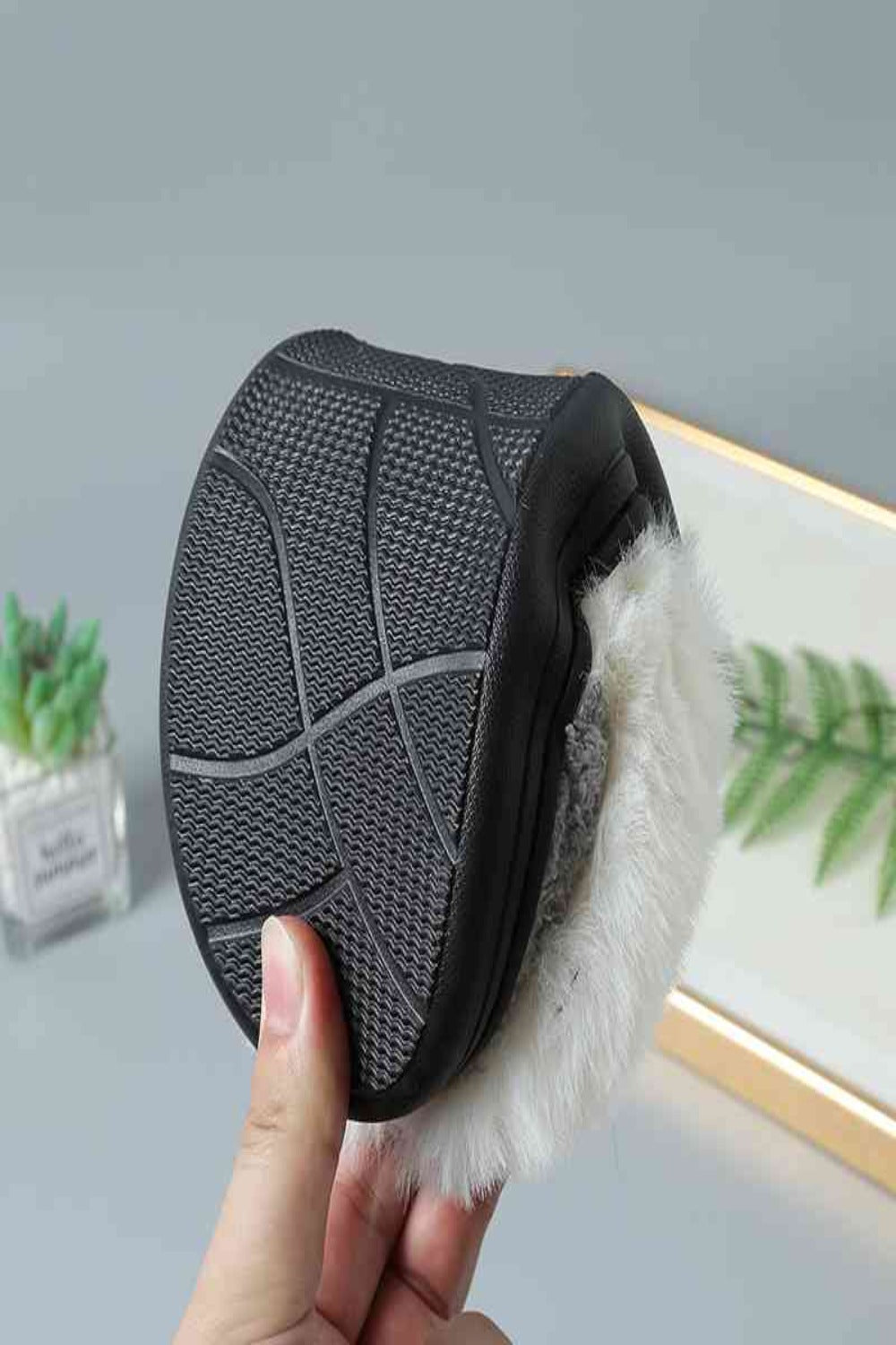 Sherpa Wrapped Indoor/Outdoor Slipper | Hassle Free Cart