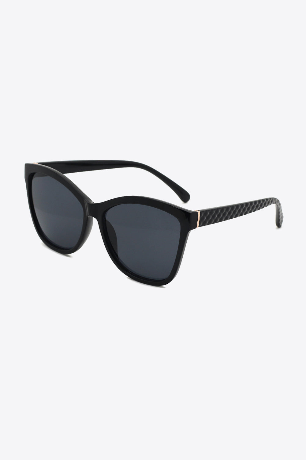 Women Wayfare Polycarbonate Black Sunglasses - Hassle Free Cart